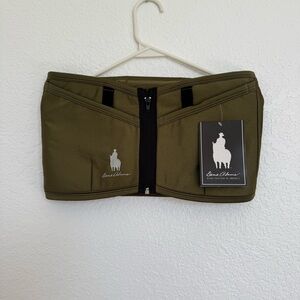 New With Tags (NWT) Dene Adams concealed carry corset holster in olive green